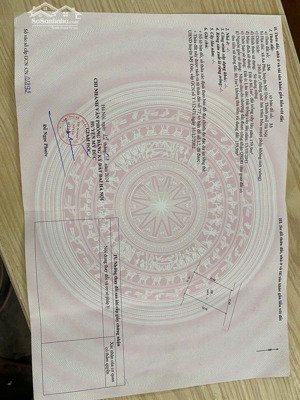 hộ khẩu hà nội với tài chỉnh chỉ tỷ thôi. chính chủ em cần thanh khoản nhanh