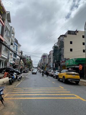 Cho thuê nhà nguyên căn mặt tiền đường Hai Bà Trưng, Phường 6, Đà Lạt