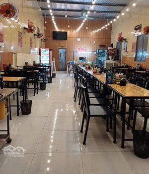 cho thuê mặt bằng cấp 4 sẵn đồ kinh doanh hàng ăn gần khu an thượng diện tích 130 m ngang 6 m