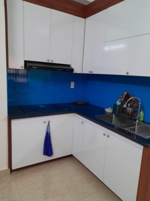 cho thuê căn góc tầng cao thoáng mát chung cư kim trường thi