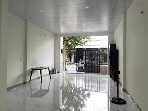cho thuê nhà riêng tại phường bình hòa, thuận an, bình dương, 6,5 triệu/th, 100m2