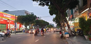 bán 2055m ngang 41m mặt tiền nguyễn hữu thọ - gọi đàm tiến