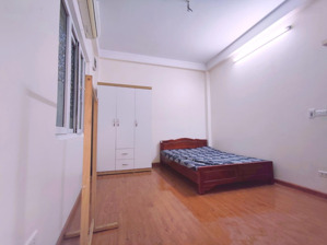 phòng vip mễ trì thượng 25m2 full đồ, sàn gỗ, sạch sẽ, yên tĩnh, an toàn pccc, ở ngay có ưu đãi