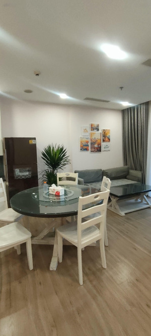 cho thuê căn 2 ngủ 2 vệ sinh full đồ view biệt thự đảo giá tốt nhất.