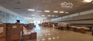cho thuê xưởng show room có pccc vách tường