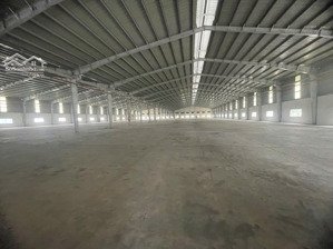 cho thuê kho xưởng khu cong nghiêp long hậu .huyên cần giuộc