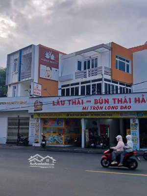 cho thuê mặt bằng kinh doanh - 148 trương công định, gần bãi trước khu vực sầm uất