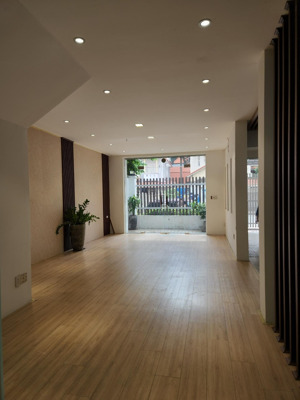 cho thuê nhà kdc him lam 6a - trung sơn, đường lớn 5x20m, trệt 2 lầu giá 25 triệu/tháng