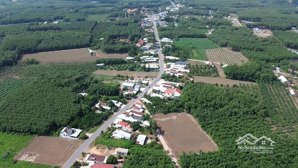 đất ngay ủy ban xã an linh mới 5 lô mặt tiền 25m chỉ 785 triệu