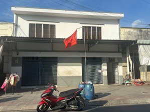 cho thuê cửa hàng, ki ốt đẹp tại đường d11, p thuận giao, thuận an, bình dương, 4 triệu, 130m2