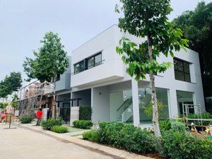 cho thuê nhà 3 tầng ngay dt743 nhận nhà ngay, nhà mới 100%