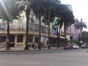 cho thuê mặt bằng lô góc 180m trung tâm linh đàm