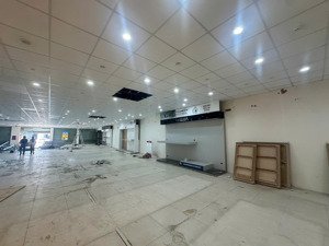 cho thuê mặt bằng kinh doanh mặt tiền đường quốc lộ 13 hiệp bình phước, thủ đức vị trí đẹp