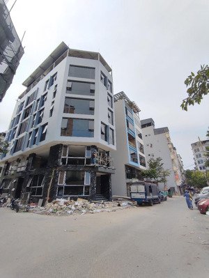 cho thuê mặt bằng kinh doanh tầng 1 lô góc siêu đẹp 45m2 giá 8.8 tr/th tại kim giang - bắc linh đàm