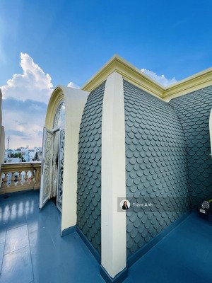 bán biệt thự nghệ thuật hiếm có ngay cmt8 tân bình hồ bơi, hầm xe, 3 mặt tiền giá 68 tỷ