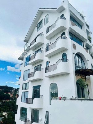 sở hữu khách sạn sang trọng với tiềm năng sinh lời khổng lồ, dt 300m2 giá chỉ 65 tỷ