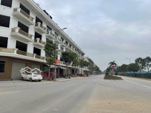bán 2 căn nhà liền kề mặt đại lộ cesp tp thanh hóa, sang tên sổ đỏ luôn