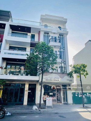 cho thuê mặt bằng đường thích quảng đức vcn phước hải chỉ 15trieu/ tháng