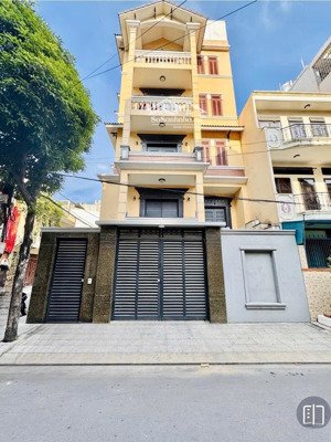 tôi chính chủ bán gấp nhà lô góc 2 mặt tiền trần văn dư ngay cộng hoà. 7 tầng chỉ 40 tỷ tl tốt