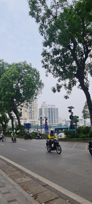 cần bán nhanh tòa nhà - 110m x 10 tầng mặt phố - giảng võ - đống đa - hà nội