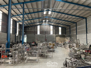 cho thuê kho xưởng 1.400m có pccc, mt đường quốc lộ 91b nguyễn văn linh, p. thới an đông.