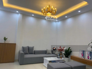 bán nhà 5 tầng xây mới ngay chợ hà đông ngay cầu trắng 32m giá chỉ hơn 7tỷ