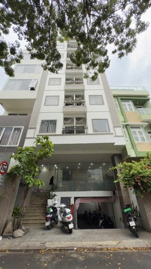 tòa căn hộ 7.5 tầng khu bàn cờ nội đô nha trang dòng tiền tốt nhất phố biển 130tr/tháng 5.5%/năm