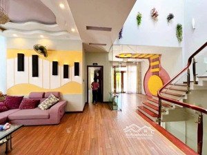 cho thuê biệt thự phan đăng lưu . trung tâm thành phố