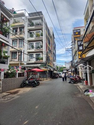 bán nhà mt hậu giang giáp khu bình phú _ biệt thự 4 tầng [ 12 x 13 ] nội thất cao cấp chỉ 18,95t.