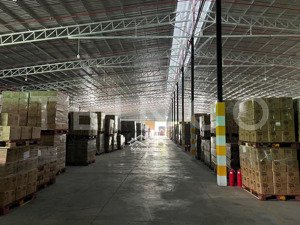 kho xưởng bãi 10.500m2 kho xây dựng 7.500m2 có pccc tự động, đường võ nguyên giáp, lộ container