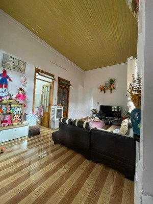 bán nhà mặt tiền quốc lộ 27, xã liên hiệp, đức trọng, dt 7,5x30m nở hậu 13m, giá 2.6 tỷ