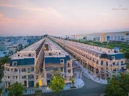 chính chủ ra hàng gấp căn liền kề vị trí đẹp - giá tốt để đầu tư