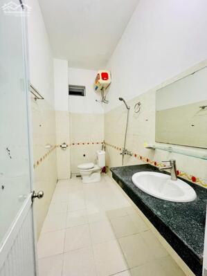 CHO THUÊ NHÀ 3 TẦNG, 5 NGỦ FULL NỘI THẤT TẠI KHAI QUANG 13tr/ tháng
