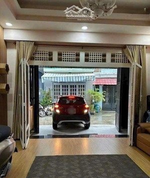 nhà đẹp 12l 4pn sân đậu oto ngay quận 9 cũ