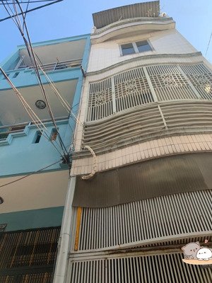 quận 5, trần hưng đạo 4 lầu 5pn giáp quận 1