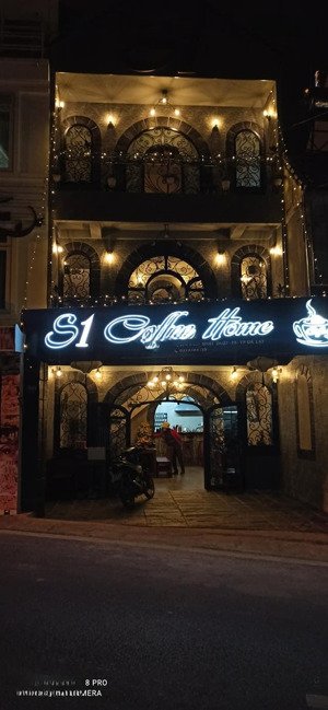 cho thuê nhà mặt phố đầy đủ nội thất có bàn ghế quày cafe trần nhật duật, 20 triệu, 90m2, giá tốt