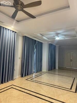 Cho thuê căn biệt Time Garden , Khai Quang giá 30tr/ tháng. Lh 0399.566.078