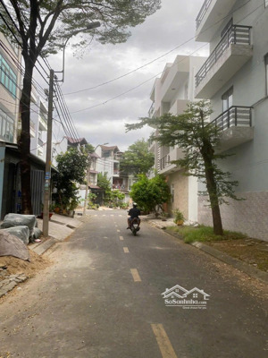 nền đất mặt tiền kdc phú lợi, dt: 5x24m, sổ hồng riêng