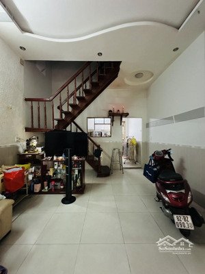 lạc long quân 50m2 - hxh, cách đầm sen 500m - trệt lầu - 6 tỷ