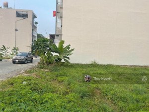 kẹt tiền trả nợ bán nhanh lô đất mt đường phùng há, trung an, mỹ tho, tiền giang, 120m2, shr
