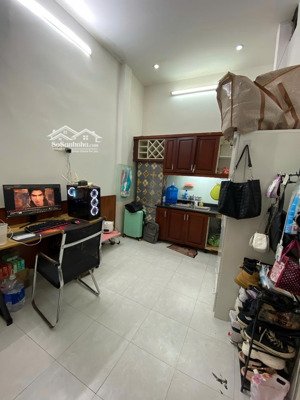 phòng trọ vskk, lối đi riêng, phù hợp cho gia đình trẻ