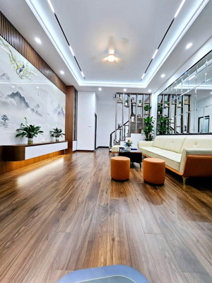 bán nhà phân lô ô tô nguỵ như kom tum thanh xuân 58m2 5t mt 4.5m sổ đỏ vuông đẹp nở hậu 16 tỷ