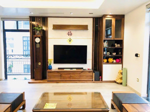 shophouse góc quảng trường vinhomes imperia full nội thất