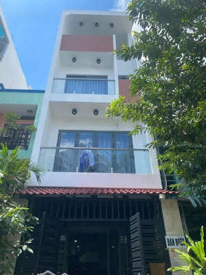 siêu phẩm nhà đẹp thoại ngọc hầu 4 tầng kiên cố hxh tránh 5pn khép kín chỉ 8.88 tỷ