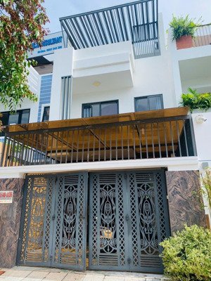 cho thuê nhà nguyên căn mới đẹp gói 2 kđt mỹ gia- full nội thất chỉ 16tr/tháng