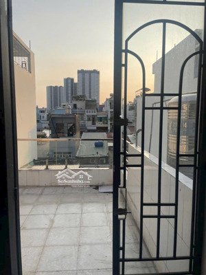 cho thuê nhà nguyên căn tạ quang bửu, p2, q8 - 10 triệu/tháng