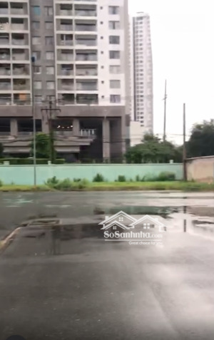 cho thuê mặt bằng đẹp đường phú thuận, q7 - dt 15x20m - xung quanh có 10.000 ch vào khai thác ngay