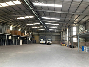 cần cho thuê kho xưởng 1515m2 ở tp thủ dầu một , bình dương lh : 