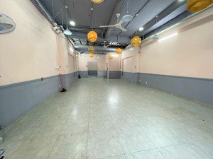 cho thuê mặt bằng kinh doanh 550m2, mặt tiền đường hồng lạc - ngay khu bàu cát
