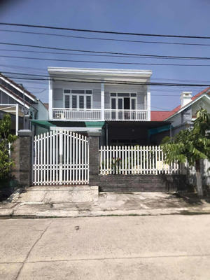 nhà 2 tầng tái định cư diên toàn đông dinh dt 150m2 ngang 7,5m cách chợ 300m